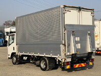 いすゞエルフアルミウイング小型（2t・3t）[写真05]