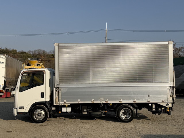 いすゞエルフアルミウイング小型（2t・3t）[写真06]