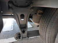 いすゞフォワードアルミウイング中型（4t）[写真18]