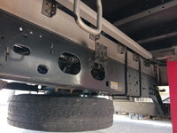 いすゞフォワードアルミウイング中型（4t）[写真19]