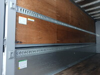 いすゞフォワードアルミウイング中型（4t）[写真07]