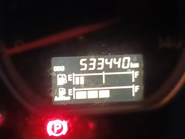 いすゞギガアルミウイング大型（10t）[写真27]