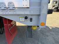 いすゞギガアルミウイング大型（10t）[写真29]