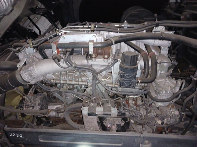 いすゞギガアルミウイング大型（10t）[写真31]