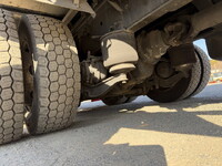 いすゞギガアルミウイング大型（10t）[写真32]