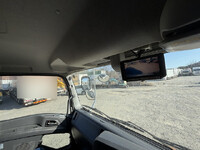 いすゞギガアルミウイング大型（10t）[写真38]