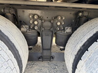 いすゞギガアルミウイング大型（10t）[写真31]