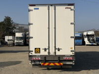 いすゞギガアルミウイング大型（10t）[写真08]