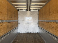 いすゞギガアルミウイング大型（10t）[写真17]