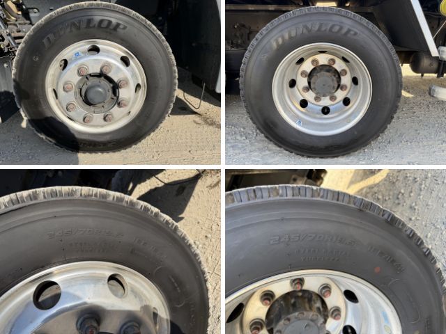 いすゞギガアルミウイング大型（10t）[写真21]