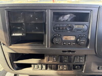 いすゞギガアルミウイング大型（10t）[写真37]