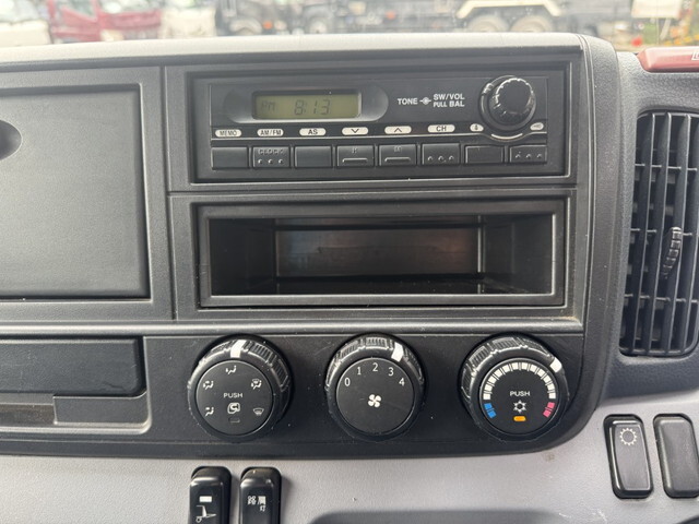 三菱ふそうキャンター深ダンプ（土砂禁ダンプ）小型（2t・3t）[写真19]