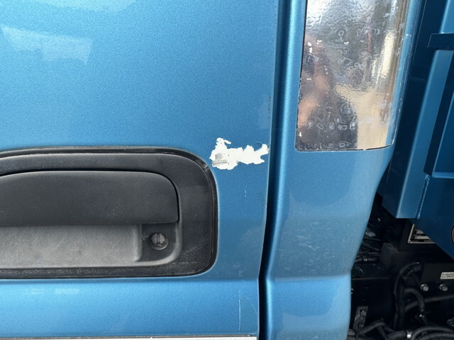 三菱ふそうキャンター深ダンプ（土砂禁ダンプ）小型（2t・3t）[写真38]