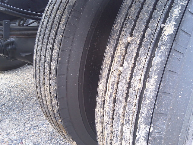 いすゞフォワードコンテナ専用車中型（4t）[写真11]