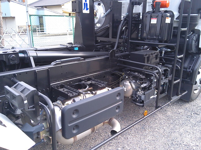 いすゞフォワードコンテナ専用車中型（4t）[写真19]