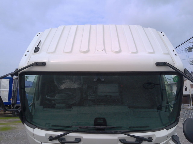 いすゞフォワードコンテナ専用車中型（4t）[写真39]