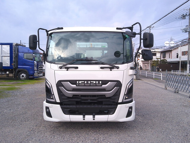 いすゞフォワードコンテナ専用車中型（4t）[写真04]