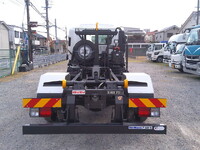 いすゞフォワードコンテナ専用車中型（4t）[写真08]