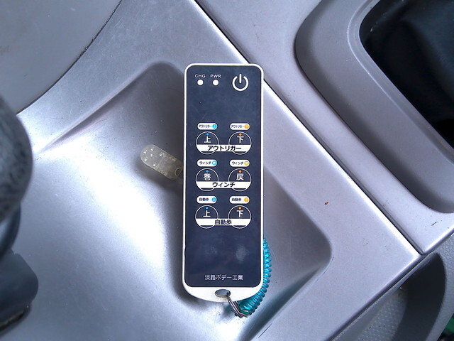 UDトラックスクオンセルフローダー大型（10t）[写真23]