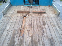 UDトラックスクオンセルフローダー大型（10t）[写真30]