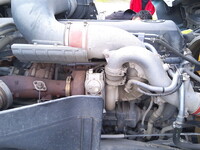 UDトラックスクオンセルフローダー大型（10t）[写真37]