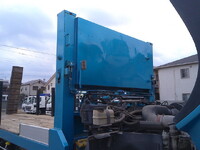 UDトラックスクオンセルフローダー大型（10t）[写真38]