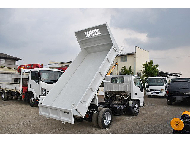 いすゞエルフダンプ小型（2t・3t）[写真02]