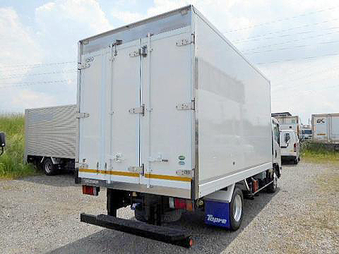 いすゞエルフ冷凍車（冷蔵車）小型（2t・3t）[写真02]