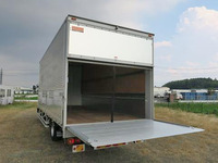 日野レンジャーアルミウイング中型（4t）[写真02]