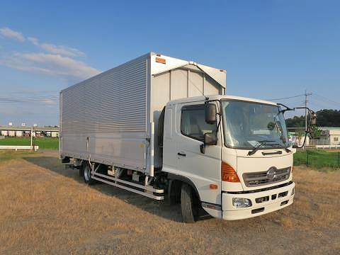 日野レンジャーアルミウイング中型（4t）[写真02]