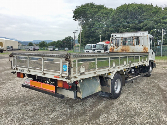 いすゞフォワード平ボディ中型（4t）[写真02]