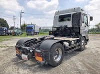 いすゞギガトレーラーヘッド（トラクターヘッド）大型（10t）[写真02]