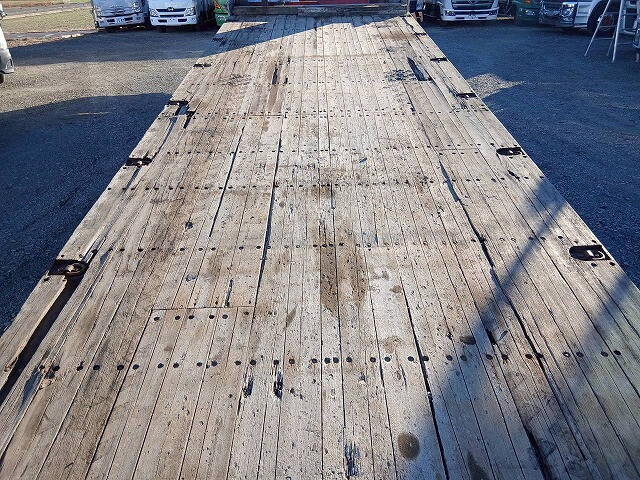 三菱ふそうスーパーグレートセルフローダー大型（10t）[写真30]