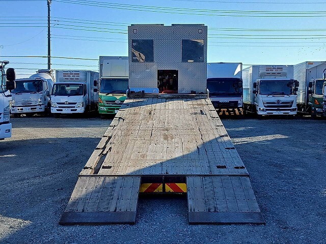 三菱ふそうスーパーグレートセルフローダー大型（10t）[写真09]