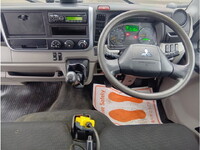 三菱ふそうキャンターコンテナ専用車小型（2t・3t）[写真27]