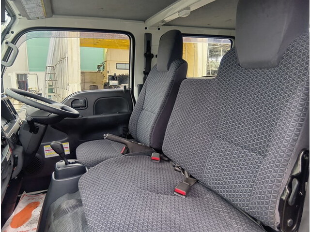 いすゞエルフダブルキャブ（Wキャブ）小型（2t・3t）[写真19]