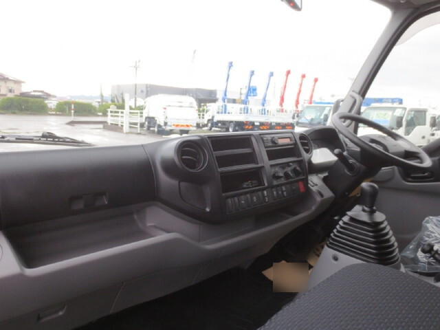 トヨタトヨエース幌車小型（2t・3t）[写真14]