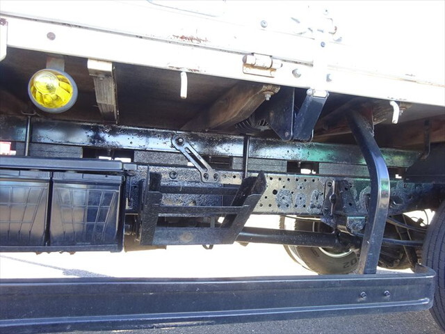 いすゞエルフクレーン3段小型（2t・3t）[写真14]