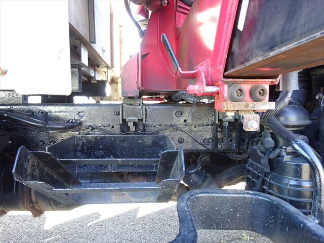 いすゞエルフクレーン3段小型（2t・3t）[写真17]