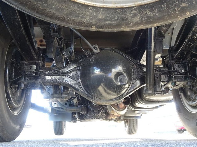 いすゞエルフクレーン3段小型（2t・3t）[写真20]