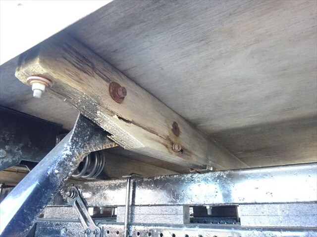 いすゞエルフクレーン3段小型（2t・3t）[写真21]