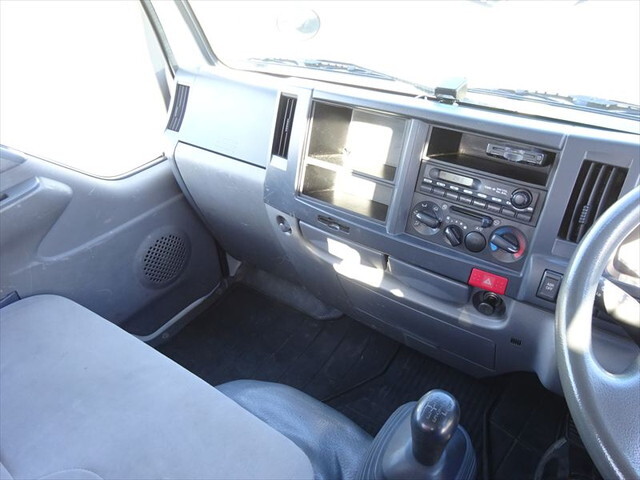 いすゞエルフクレーン3段小型（2t・3t）[写真25]