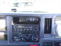 いすゞエルフクレーン3段小型（2t・3t）[写真27]