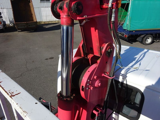 いすゞエルフクレーン3段小型（2t・3t）[写真38]