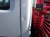 いすゞエルフクレーン3段小型（2t・3t）[写真40]