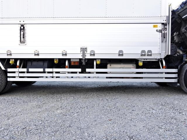 UDトラックスコンドルアルミウイング増トン（6t・8t）[写真13]