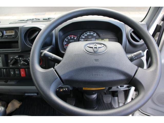 トヨタトヨエース冷凍車（冷蔵車）小型（2t・3t）[写真31]