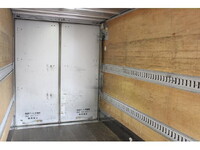 トヨタダイナアルミバン小型（2t・3t）[写真18]