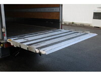 トヨタダイナアルミバン小型（2t・3t）[写真23]