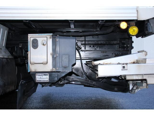 トヨタダイナアルミバン小型（2t・3t）[写真25]